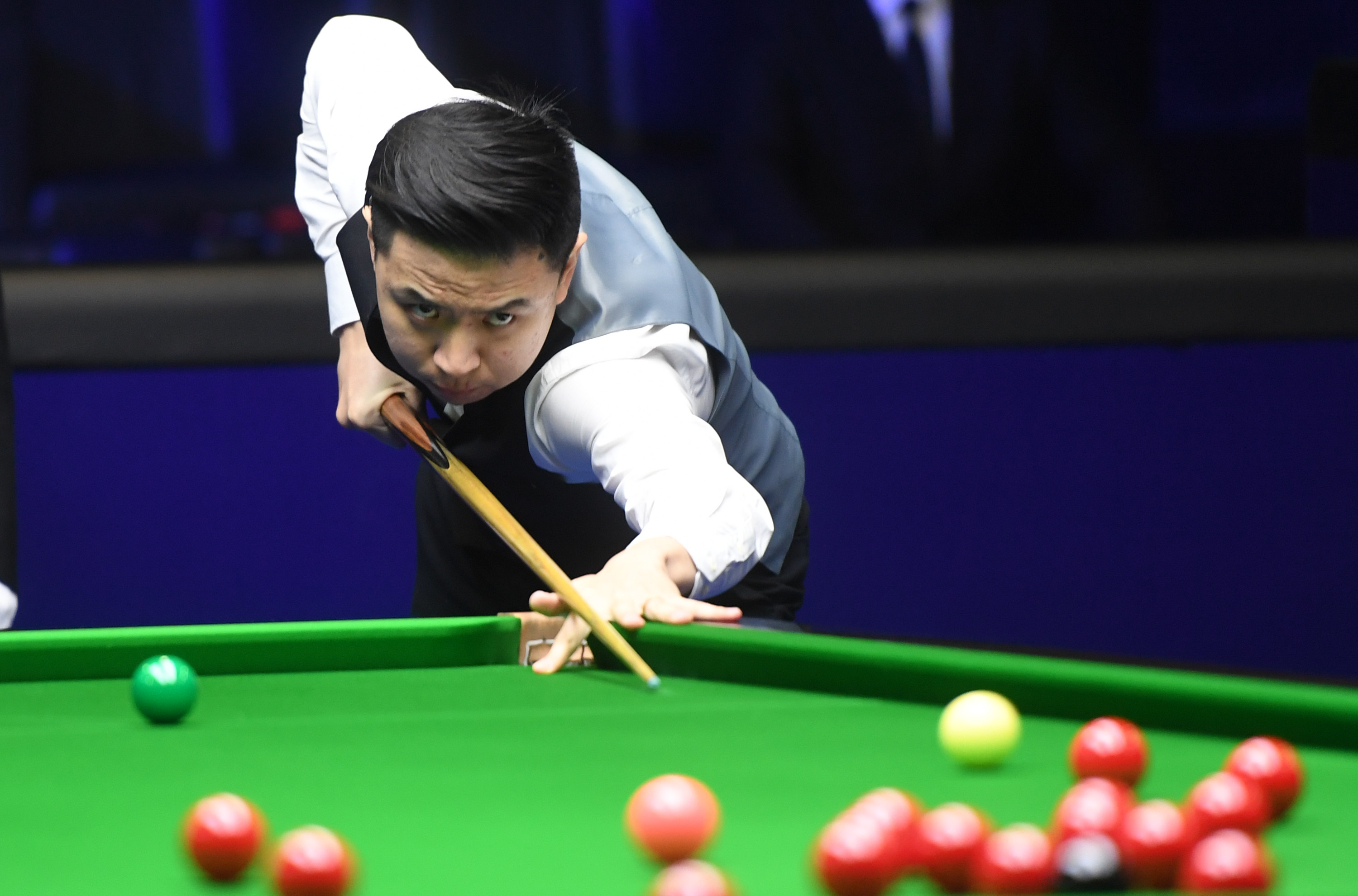 连续命中三 连续命中三