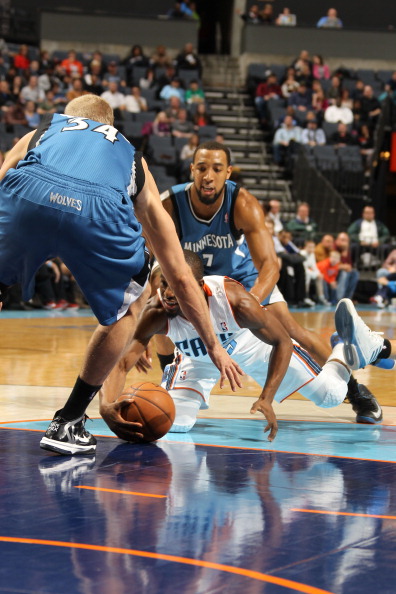 后防线的一 后防线的一