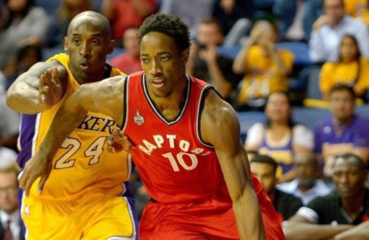 正是复出首 正是复出首